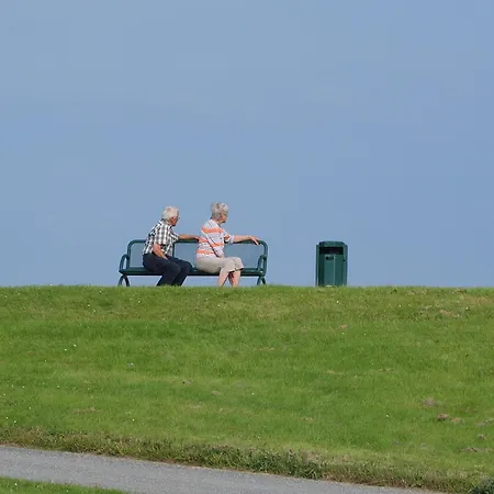 Stuerboord Mit Schwimmbad Und Sauna Apartment